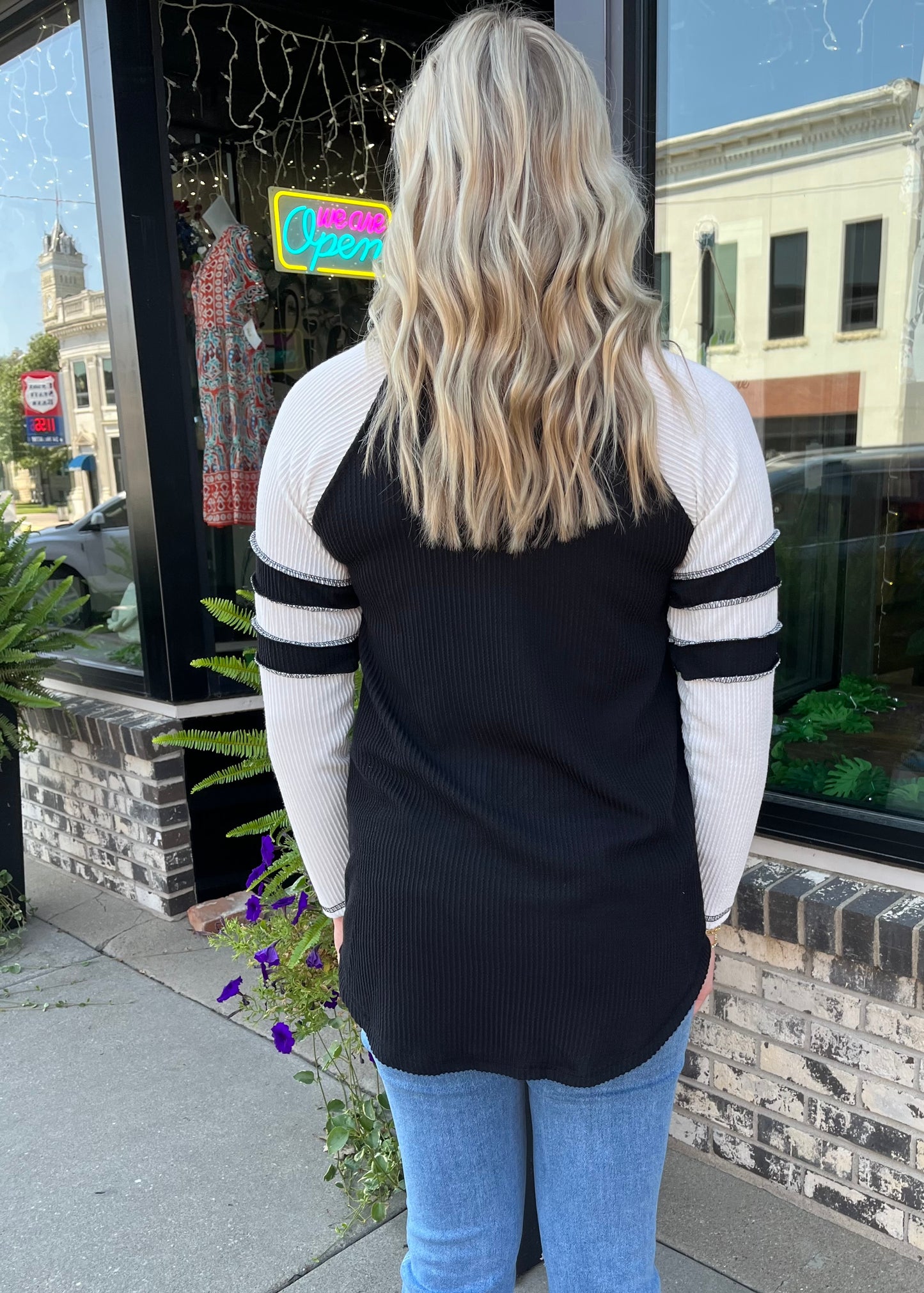 Black Wave Rib Tunic